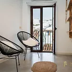 Duplex House Near Downtown *
